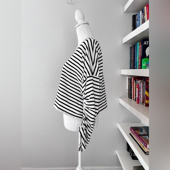 A.L.C. Madison Striped Long Sleeve Crop Top medium - Picture 5 of 12